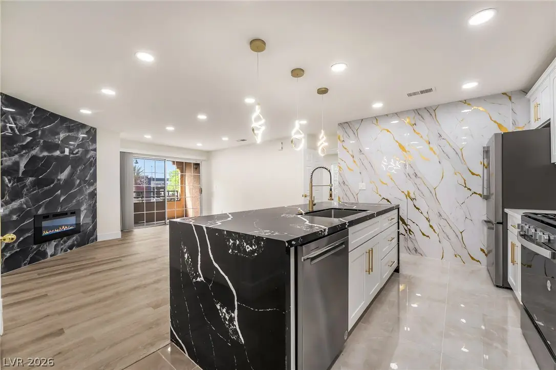 2200 S Fort Apache Road #2073, Las Vegas, NV 89117 - #1
