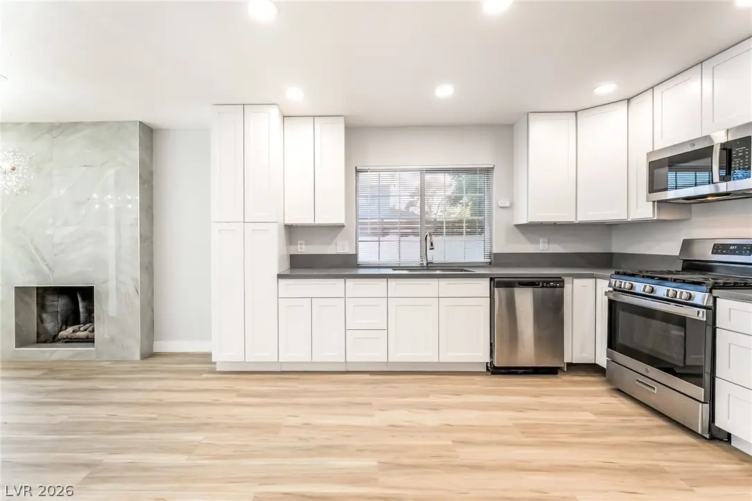 2535 Congress Avenue, Las Vegas, NV 89121 - #1