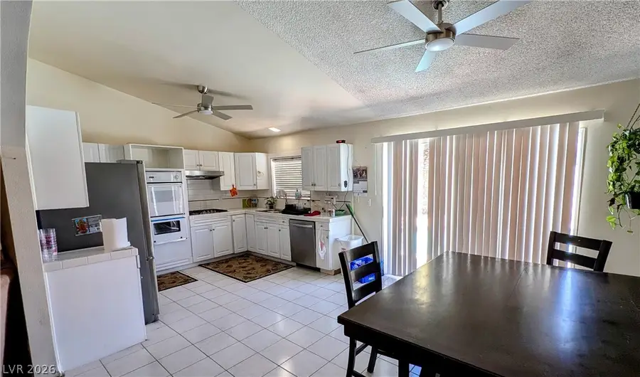 3204 Lindell Road, Las Vegas, NV 89146 - #3