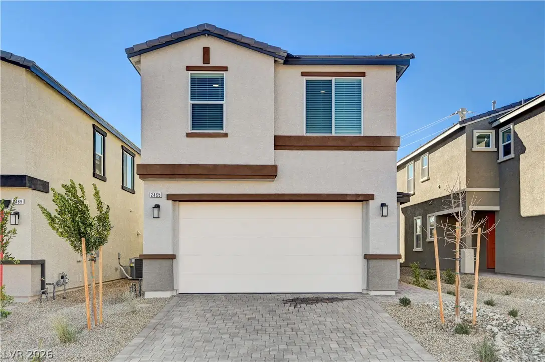 3654 Gin Fizz Dr., Las Vegas, NV 89121 - #1