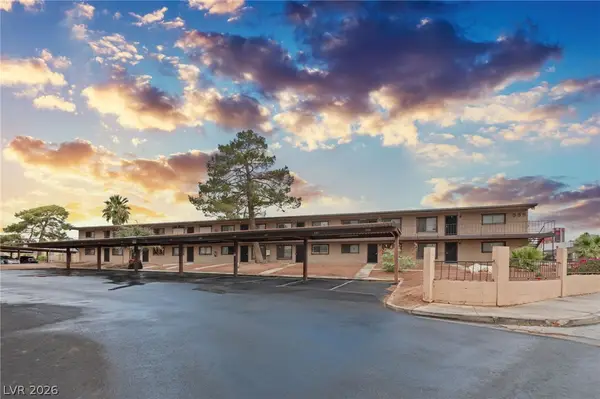 555 S Royal Crest Circle #9, Las Vegas, NV 89169