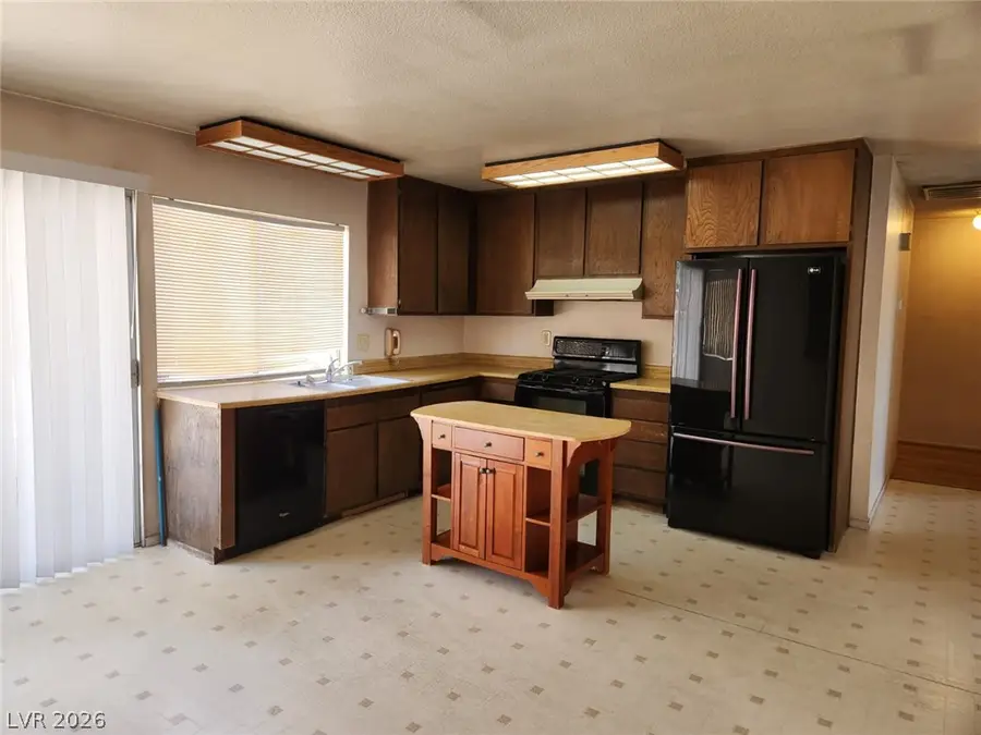 7107 Fenway Avenue, Las Vegas, NV 89147 - #3