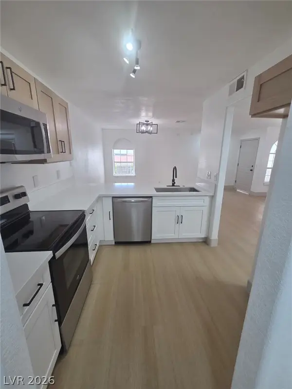 1800 Edmond Street #116, Las Vegas, NV 89146
