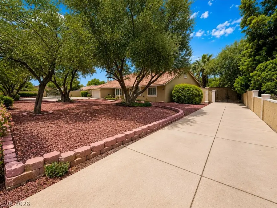3010 E Viking Road, Las Vegas, NV 89121 - #3