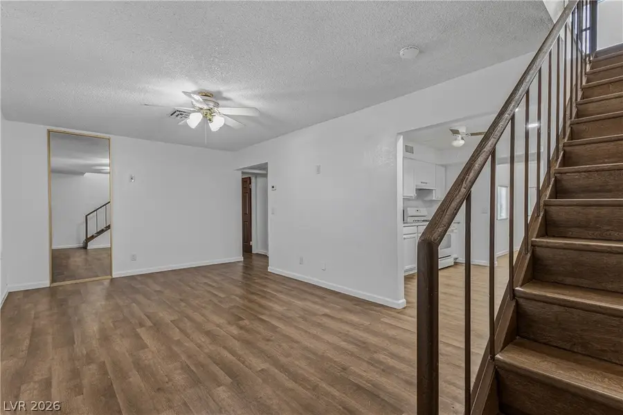 3974 Palos Verdes Street, Las Vegas, NV 89119 - #2