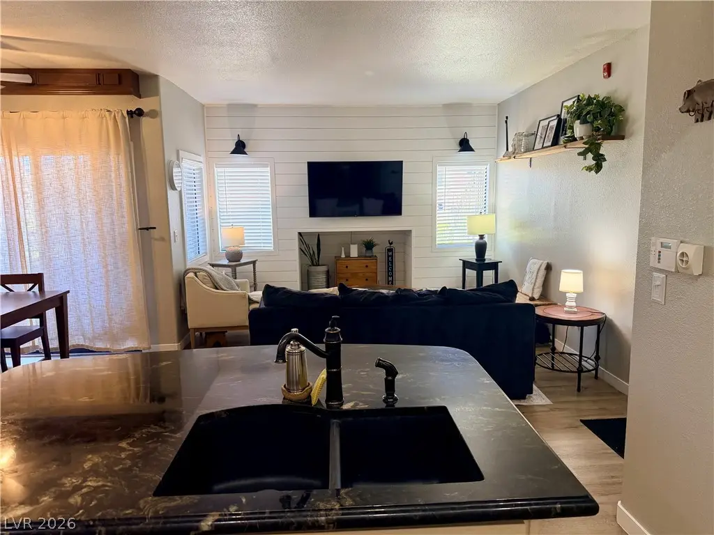 8250 N Grand Canyon Drive #1076, Las Vegas, NV 89166 - #1
