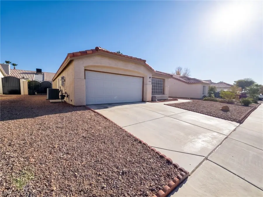 2054 Cardigan Avenue, North Las Vegas, NV 89032 - #2