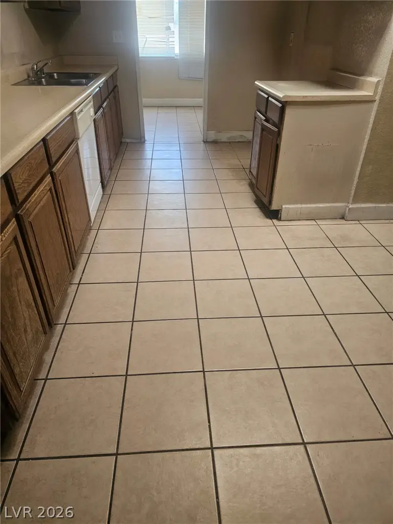 345 S Mallard Street, Las Vegas, NV 89107 - #2