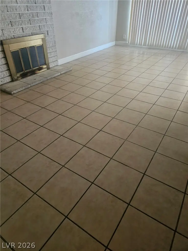 345 S Mallard Street, Las Vegas, NV 89107 - #3