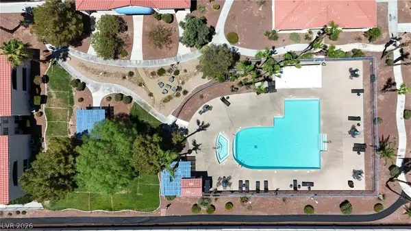2725 S Nellis Boulevard #2052, Las Vegas, NV 89121