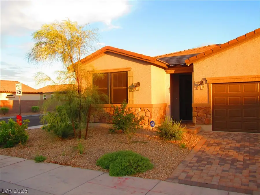 4709 Woodland Avenue, Las Vegas, NV 89121 - #2