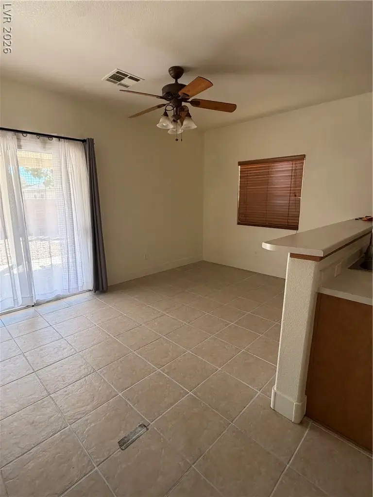 4909 Royal Lake Avenue, Las Vegas, NV 89131 - #3