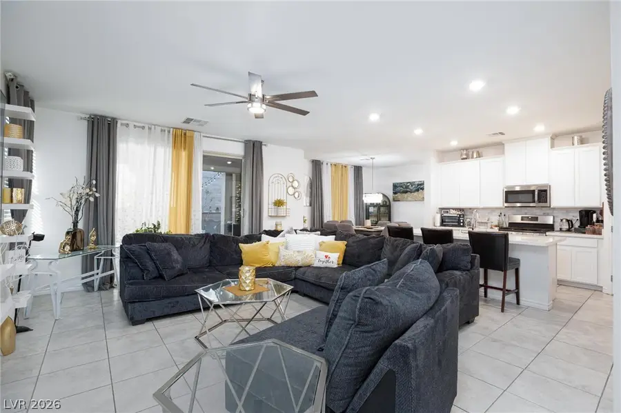 2728 Lindsey Springs Street, Las Vegas, NV 89142 - #3