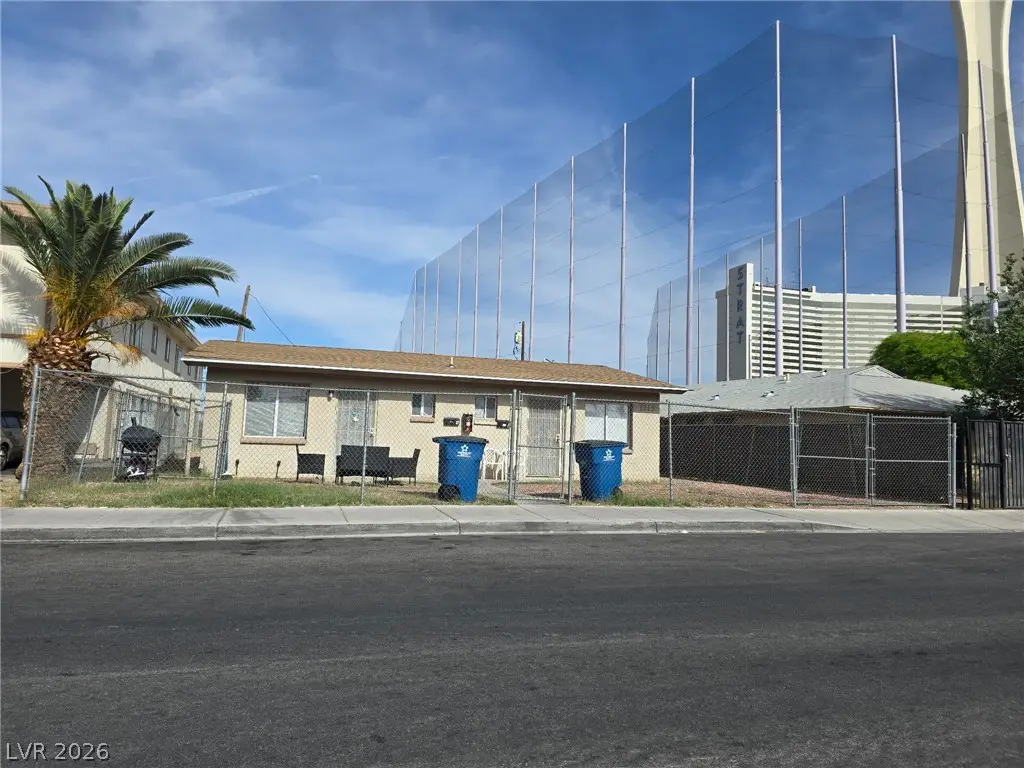 1713 Fairfield Avenue, Las Vegas, NV 89102 - #1