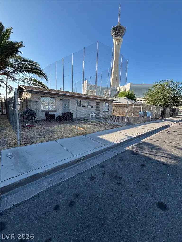1713 Fairfield Avenue, Las Vegas, NV 89102 - #3