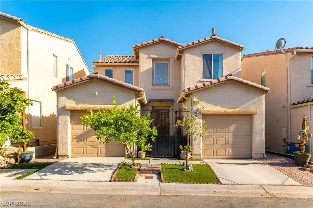 6529 La Placita Avenue, Las Vegas, NV 89142 - #1