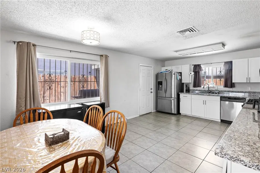 4314 Swandale Avenue, Las Vegas, NV 89121 - #3