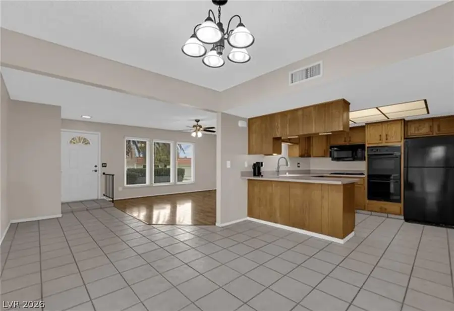 3753 Heritage Avenue, Las Vegas, NV 89121 - #3