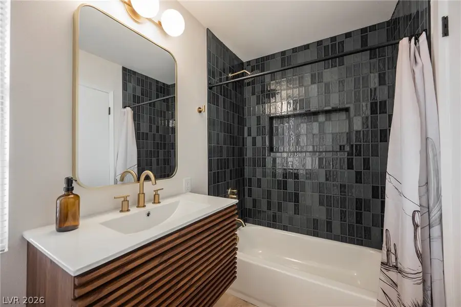 608 Tam O Shanter, Las Vegas, NV 89109 - #3