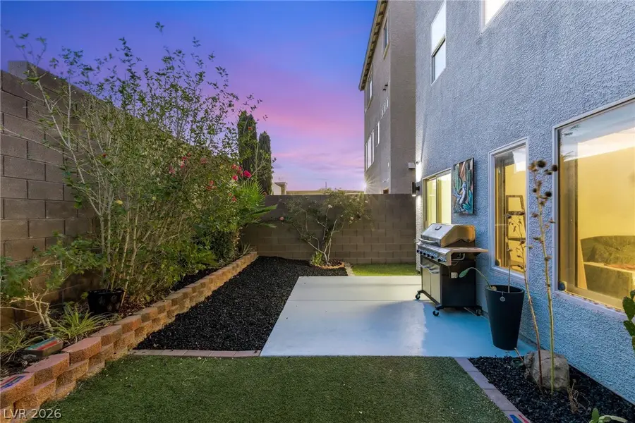 8111 Haywood Estate Avenue, Las Vegas, NV 89113 - #3