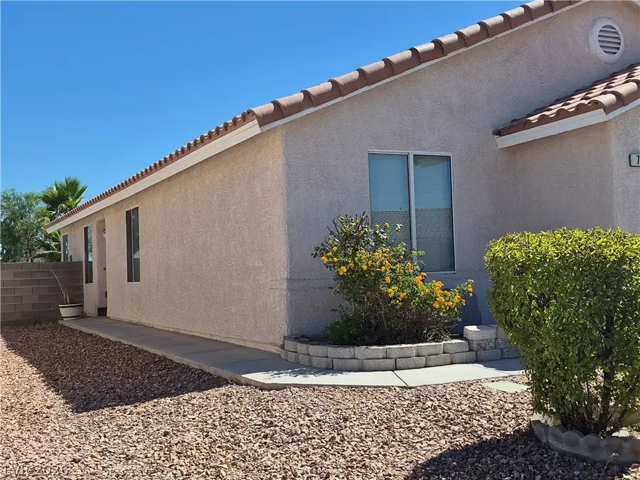 705 W Alecandro Daniel Avenue, North Las Vegas, NV 89031 - #2