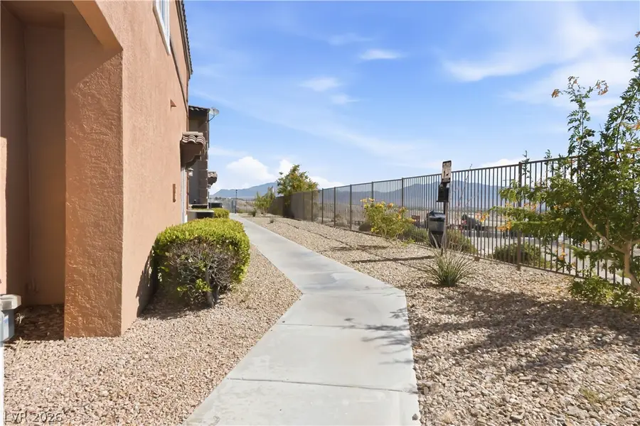 10410 Gold Shadow Avenue, Las Vegas, NV 89129 - #3