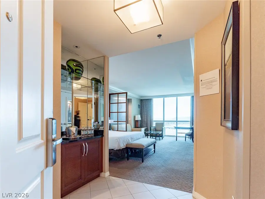 135 E Harmon Avenue #2104, Las Vegas, NV 89109 - #2