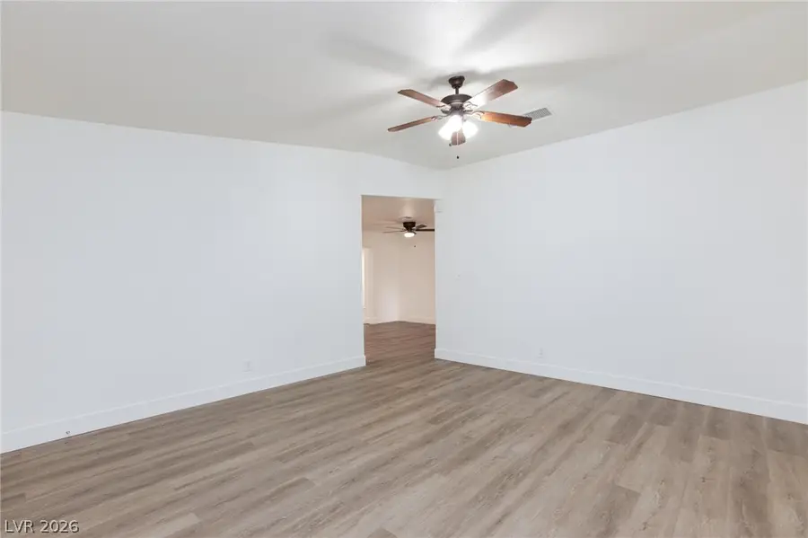 3946 Clear View Drive, Las Vegas, NV 89121 - #3