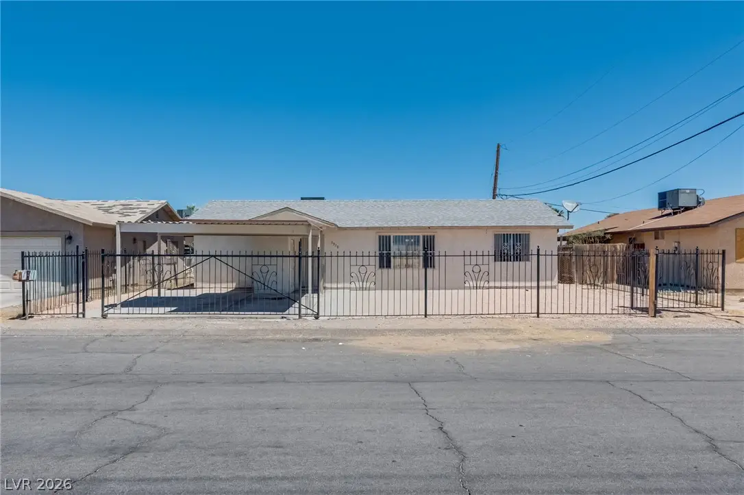 3570 Irwin, Las Vegas, NV 89115 - #1