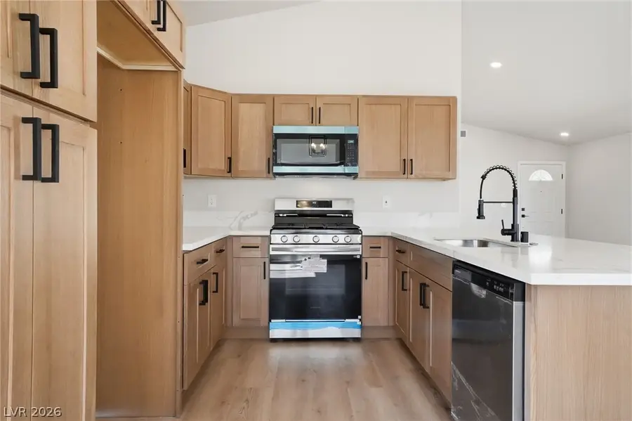 1530 Duhamel Way, North Las Vegas, NV 89032 - #3