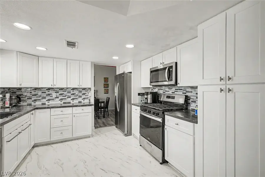 4472 Lindenhurst Lane, Las Vegas, NV 89120 - #2