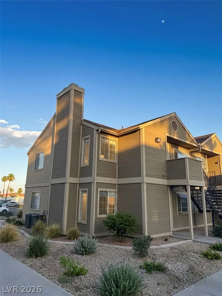 2732 Alicialynn Way, Las Vegas, NV 89121 - #2