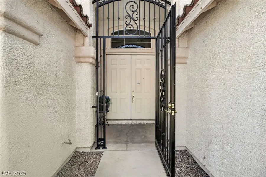 5525 Chicory Falls Court, Las Vegas, NV 89148 - #2
