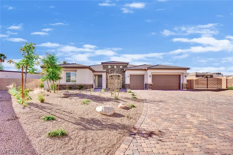 8835 S Tenaya Way, Las Vegas, NV 89113 - #2