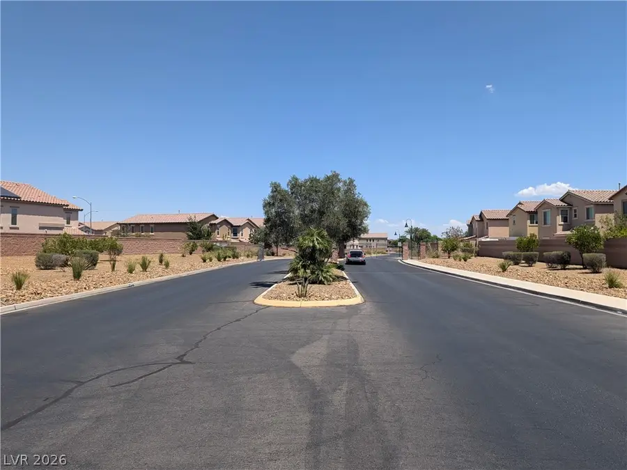 6368 Joshuaville Drive, Las Vegas, NV 89122 - #3