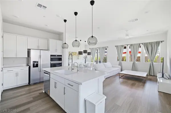 180 Cinder Cone Lane, Las Vegas, NV 89138