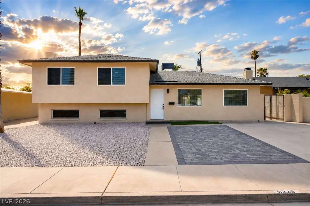 6225 Arlington Avenue, Las Vegas, NV 89107 - #1