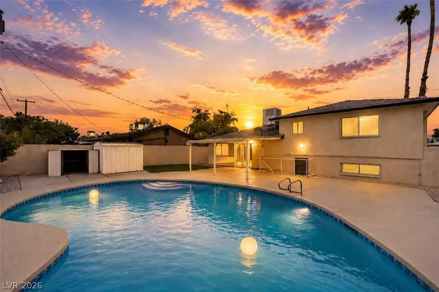 6225 Arlington Avenue, Las Vegas, NV 89107 - #3