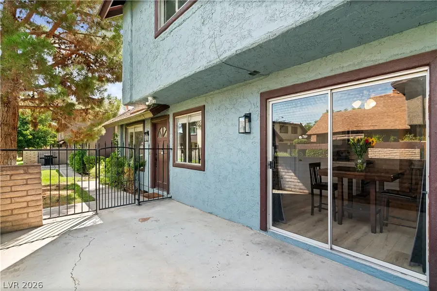 4490 Del Oro Drive, Las Vegas, NV 89102 - #3