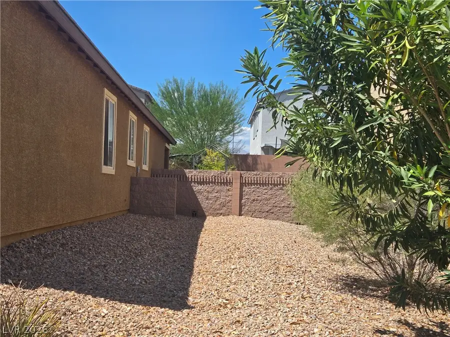 2804 Graceful Grove Avenue, North Las Vegas, NV 89032 - #2