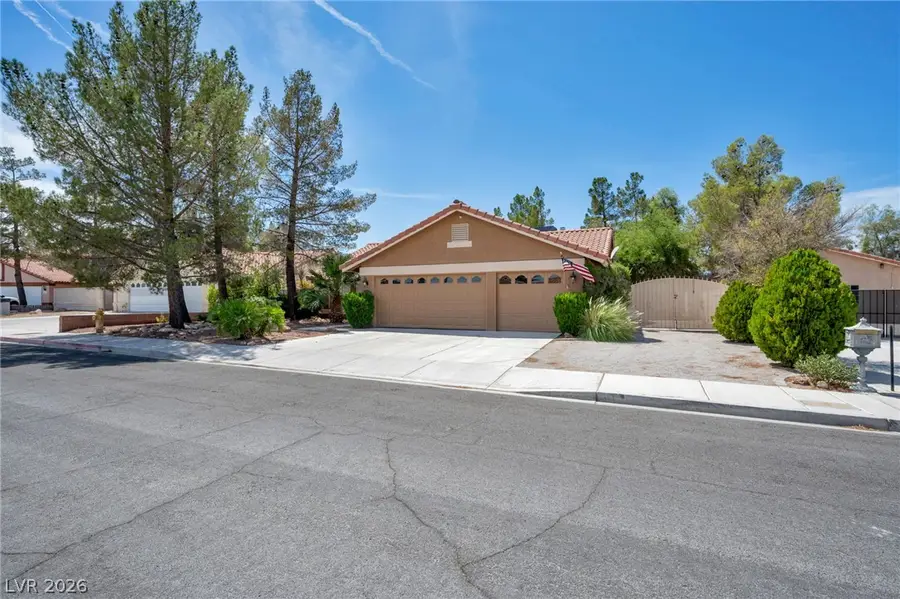 1705 Guthrie Drive, Las Vegas, NV 89117 - #3