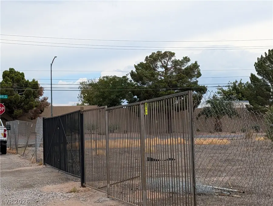 3810 S Sandhill Road, Las Vegas, NV 89121 - #3