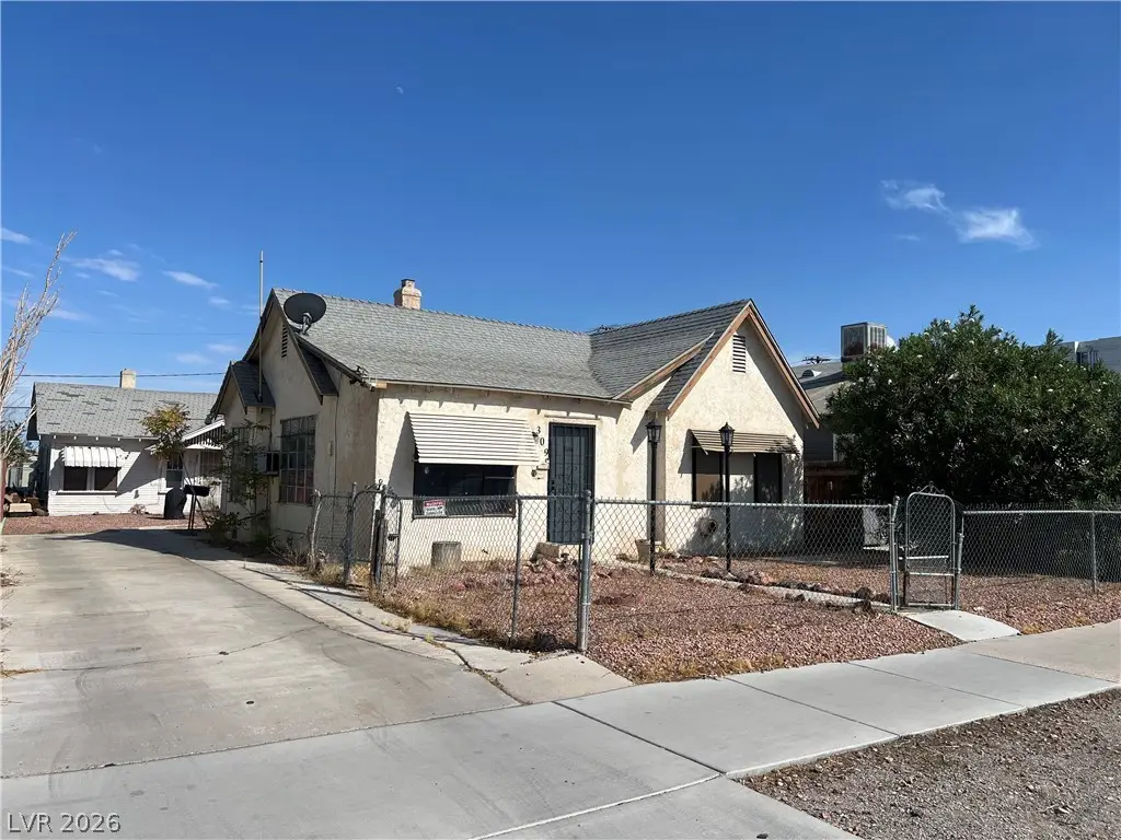309 N 8th Street, Las Vegas, NV 89101 - #1