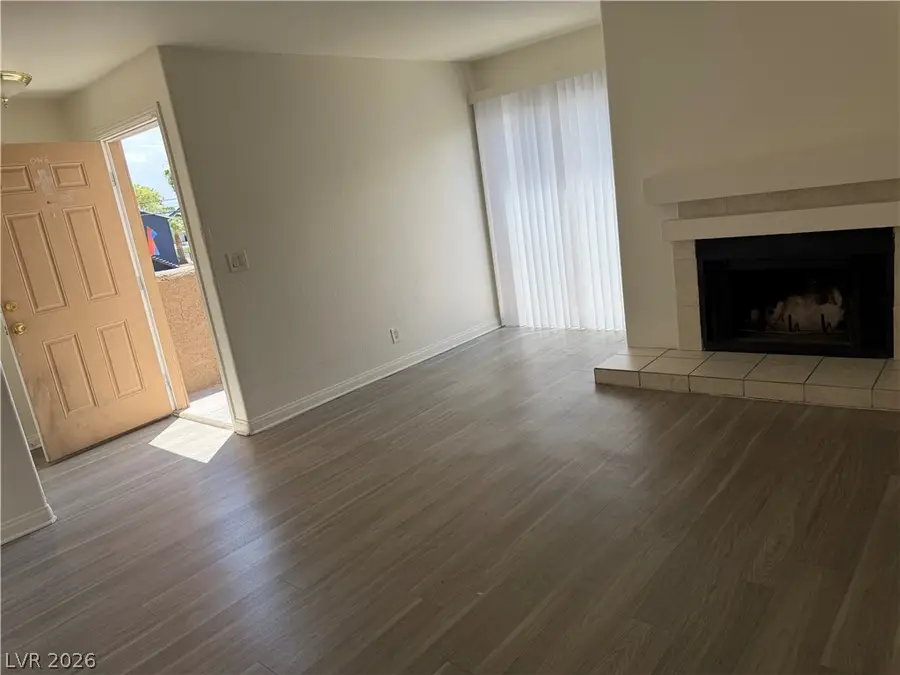 2985 Juniper Hills Boulevard #202, Las Vegas, NV 89142 - #2