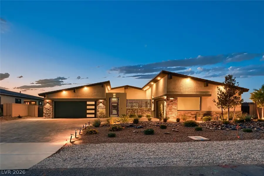 8310 W Camero Avenue, Las Vegas, NV 89113 - #2