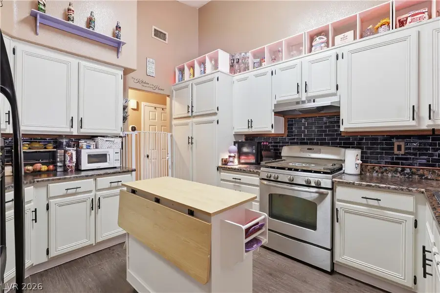 2730 Meadow Spring Court, Las Vegas, NV 89156 - #3