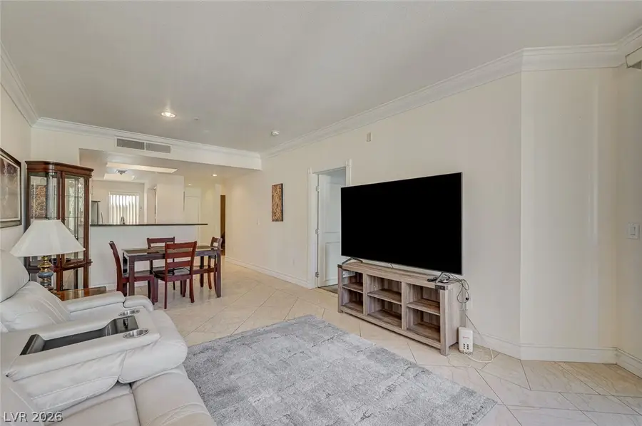 260 E Flamingo Road #304, Las Vegas, NV 89169 - #3