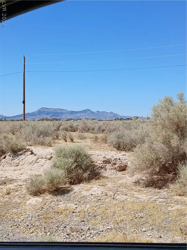 1960 E Highland Avenue, Pahrump, NV 89048