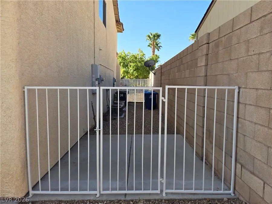8350 Sterling Harbor Court, Las Vegas, NV 89117 - #2