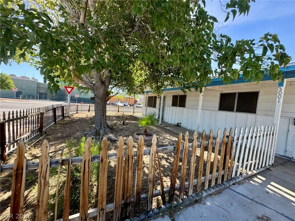 3001 Roseville Way, Las Vegas, NV 89102 - #1